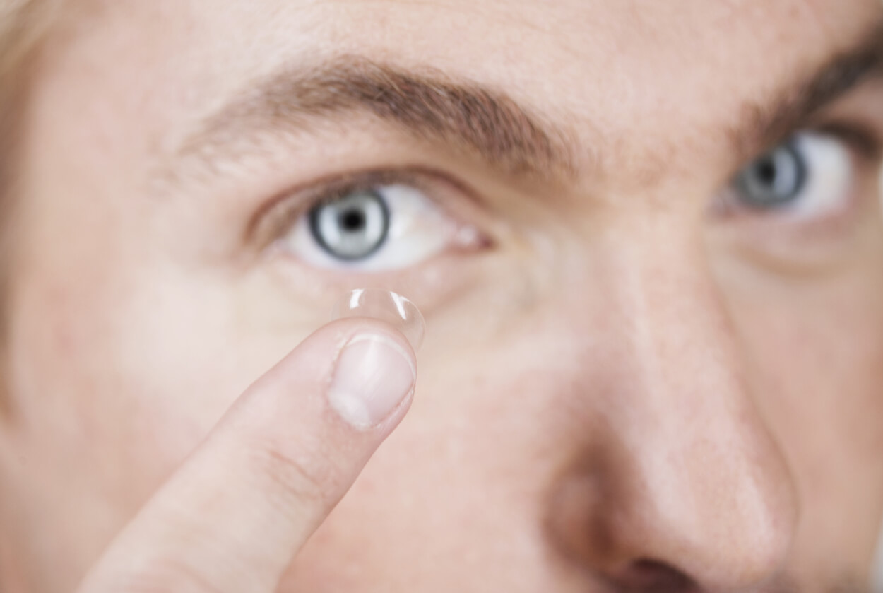 Johnson & Johnson e olhos azuis