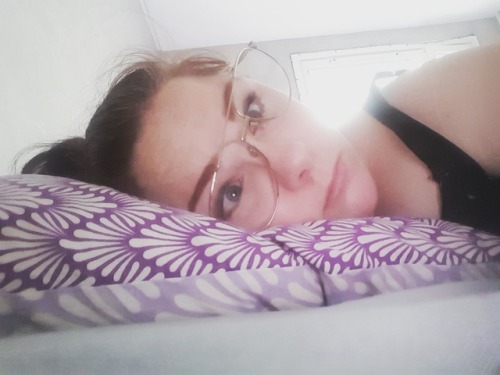 É melhor ler sentado mesmo.